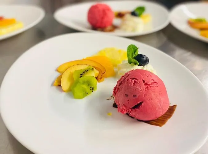 ホテル レストラン ハイジホフ *